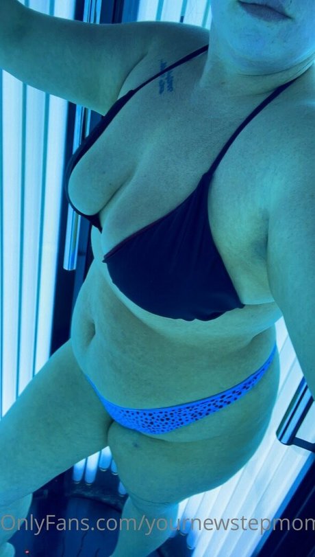 yournewstepmomxfree ass onlyfans