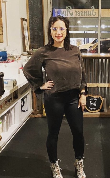 Sarah H feet onlyfans