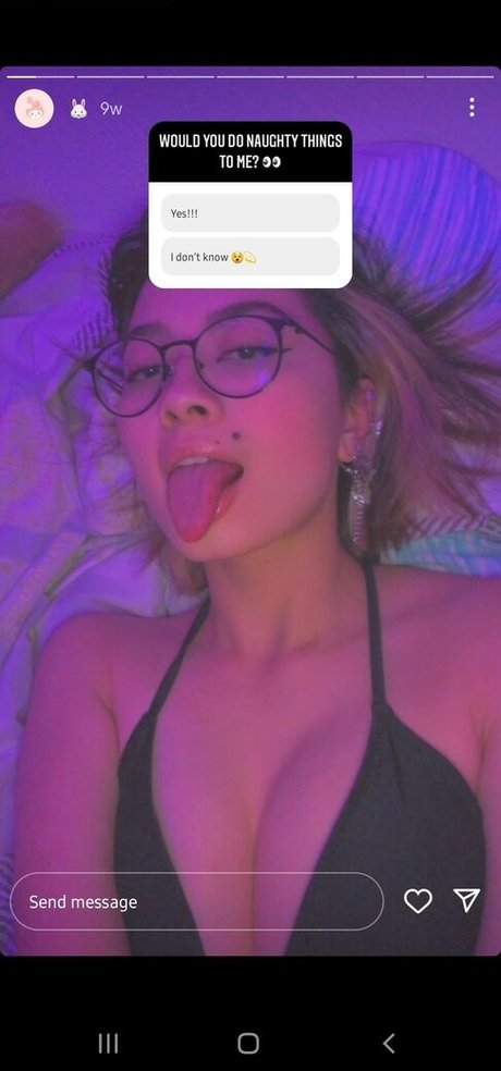 Alexiasav onlyfans images