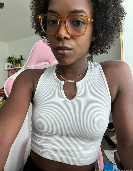 mochareignvip onlyfans pics