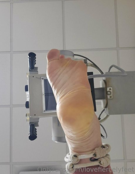 lovefiercelyfeet sextape onlyfans