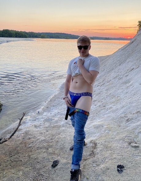 justmyless nude onlyfans leaks