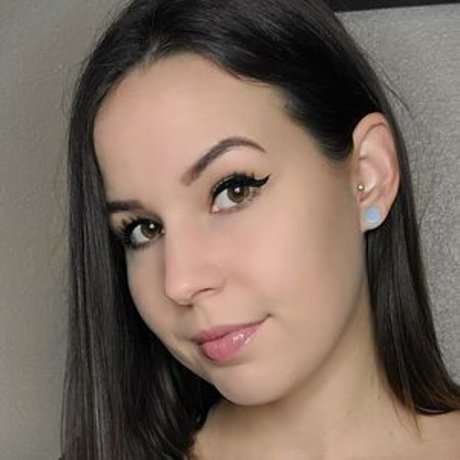 thisbishhh only fans nude