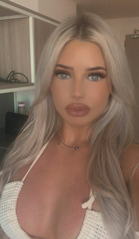 Caitrhx only fans free