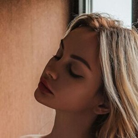 theEnDMag onlyfans ass