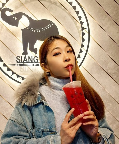 Avrillee999k onlyfans sexy