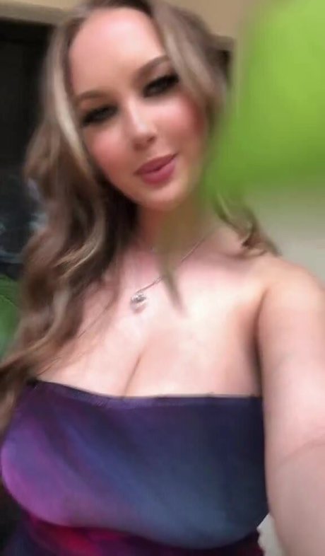 Ella B onlyfans leaks