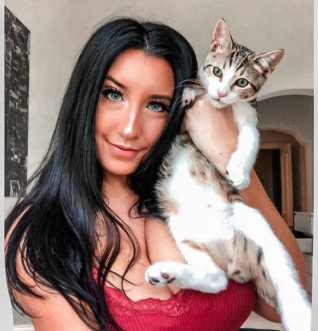 Olivia O onlyfans leaked free