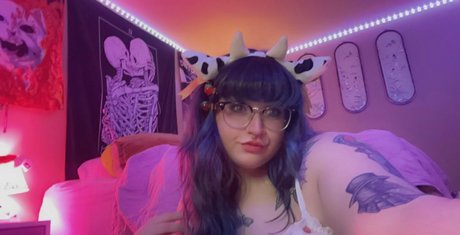 cowlil onlyfans boobs