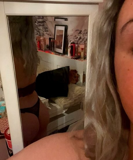 Emily J onlyfans porn leaked