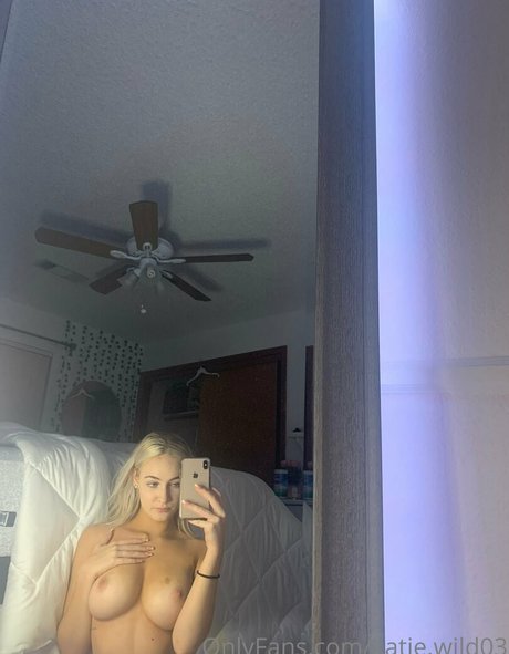 katie wild03 onlyfans strip