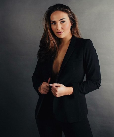 Shaylee Starr onlyfans page