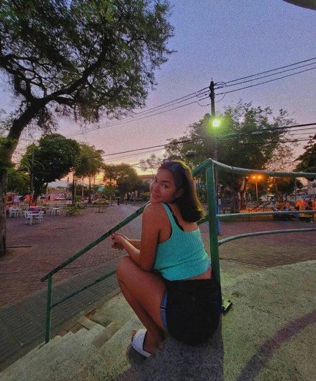 Alice M onlyfans images