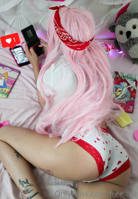 freeluie onlyfans nude