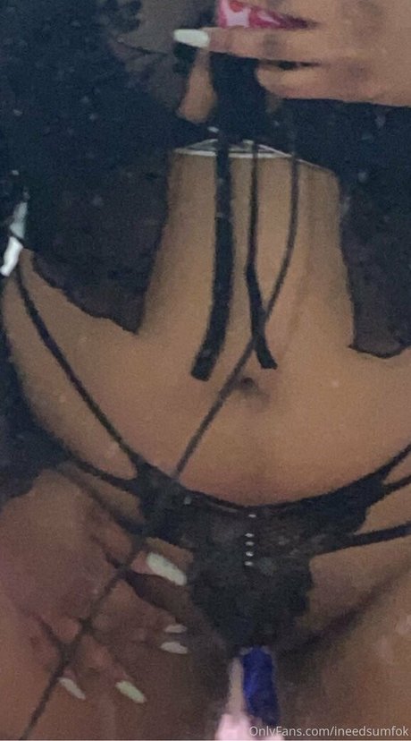 ineedsumfok only fans nude