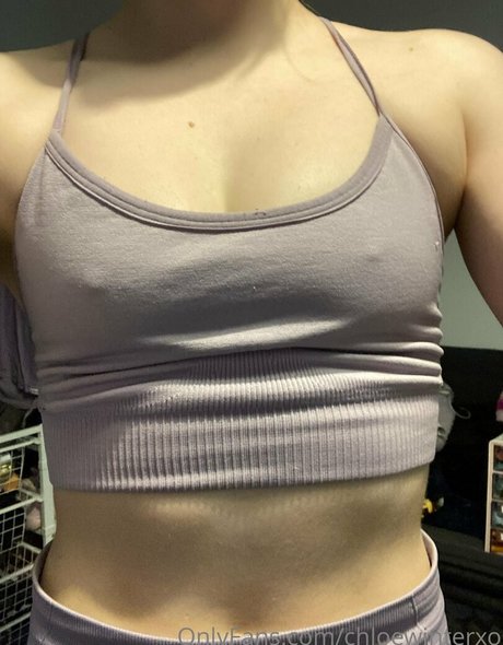 chloewinterxo onlyfans model