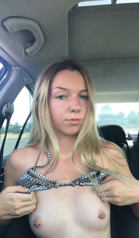 lilbbyjnsfw onlyfans sex leak