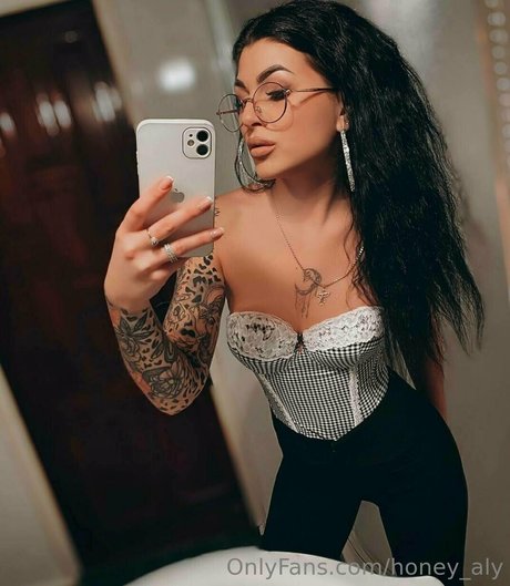 honey aly leak onlyfans nude
