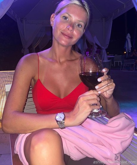 popular trans onlyfans free nude glimpse