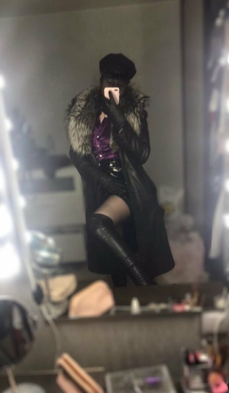 julisunrise official onlyfans pictures