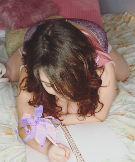 honeybuntv naked onlyfans pics