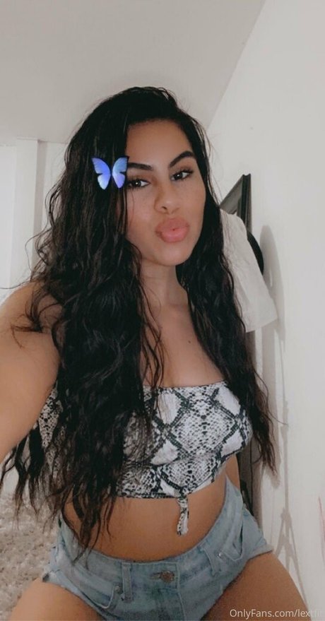 alexisbtelles onlyfans nsfw