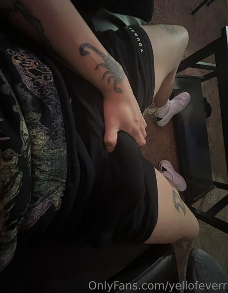 yellofeverr onlyfans pics