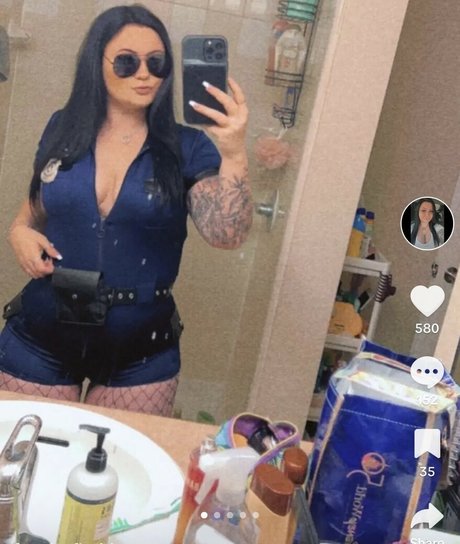 Autumn Fender onlyfans leaks