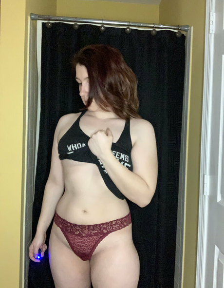 nerdymystic strip onlyfans