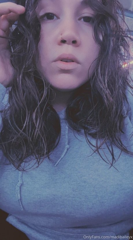 madibaileyx onlyfans content