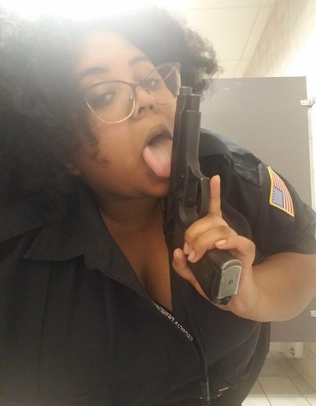 lilmsfluffy strip onlyfans