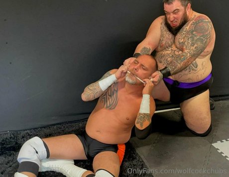 wolfcockchubs tits onlyfans