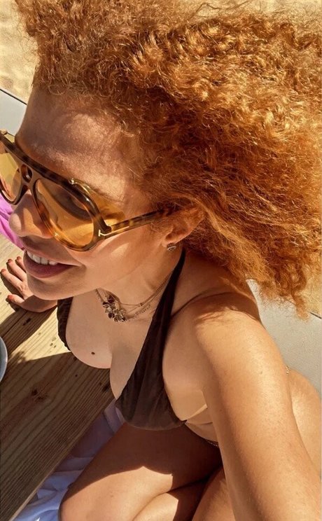 Vanessa Da Mata leaked onlyfans