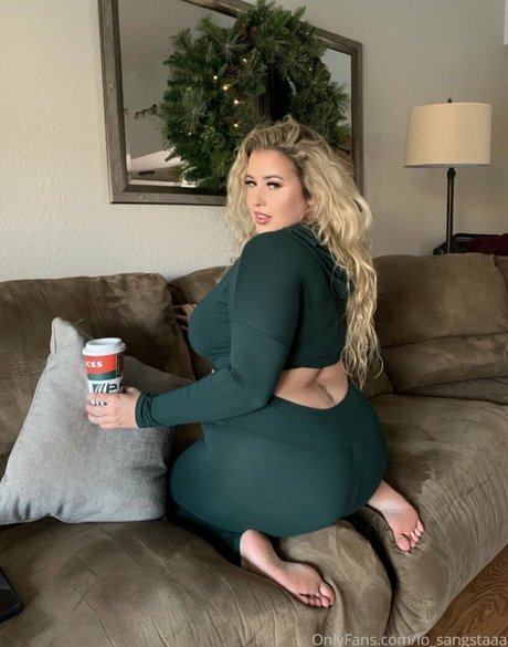 Lo Sangstaaa onlyfans star