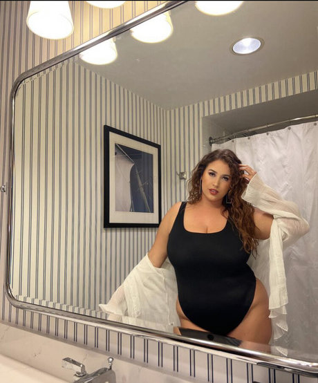 Lo Sangstaaa onlyfans hot