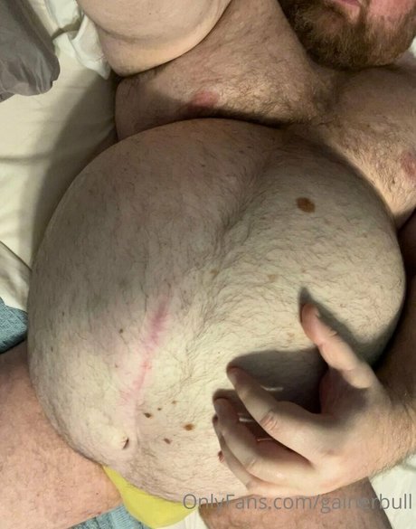 3 onlyfans pornographic pics