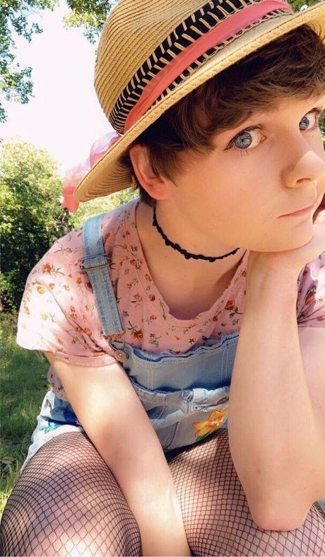 Femboy Fishing nudes onlyfans leaks