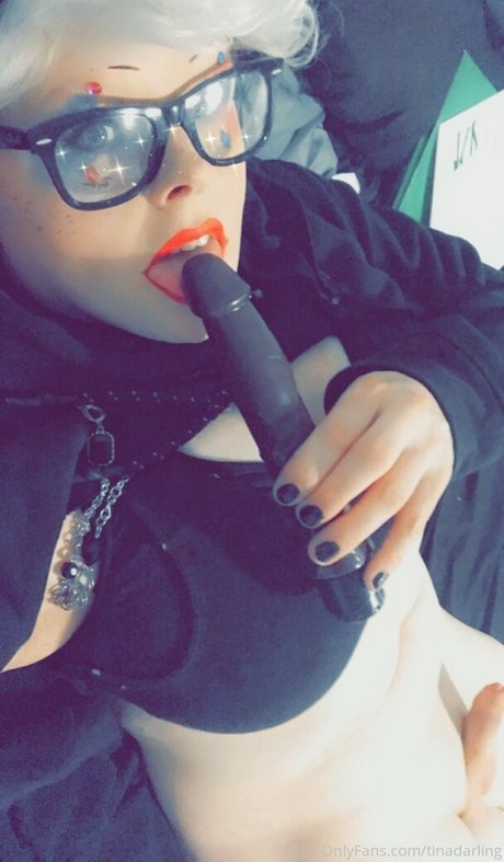 tinadarling onlyfans nude leaked