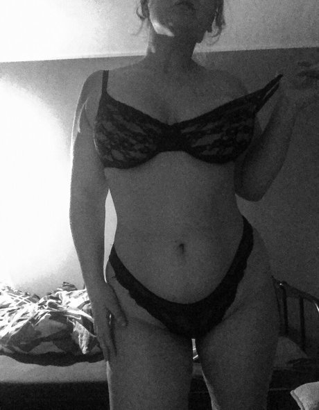 dancingbarefoot onlyfans leaked pics