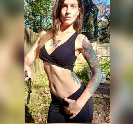 Tricia Oaks onlyfans leak sex