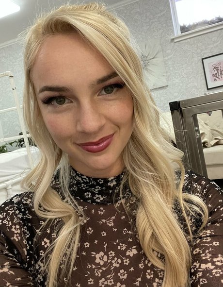 Mandy Marx onlyfans leaked