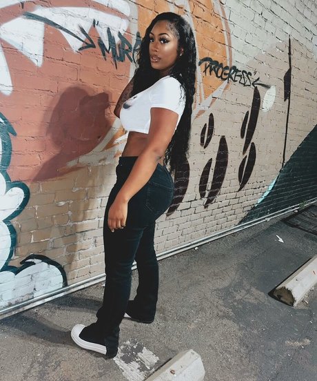 NonnieBaby new onlyfans