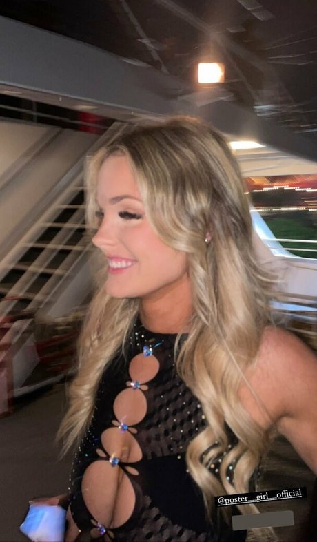 beauty trans onlyfans hot sexy exposure