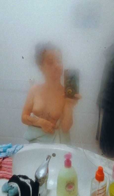 irinarivas onlyfans picture