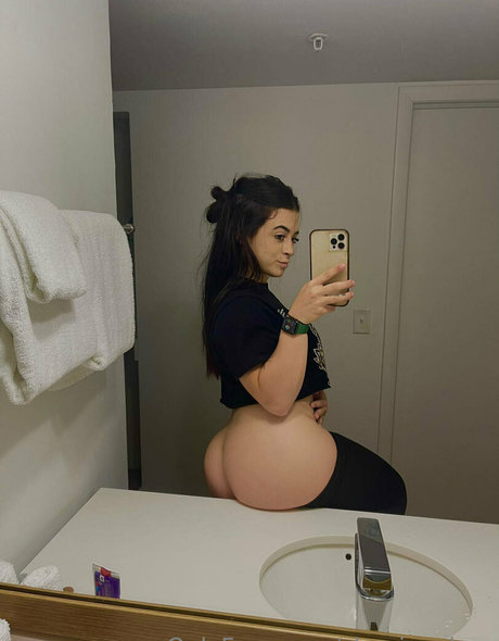 shaniavalero only fans leaked porn