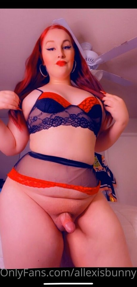 thickbunnylexi onlyfans leaked.