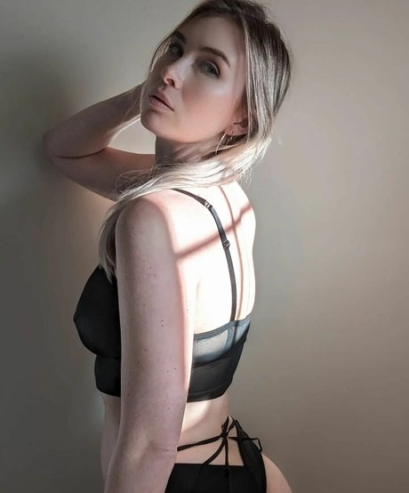 Mallory Moore porn leaked onlyfans