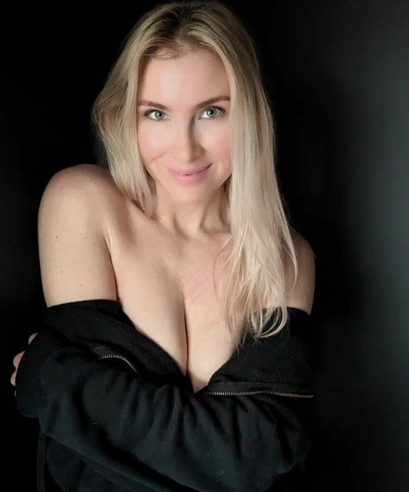 Mallory Moore new onlyfans