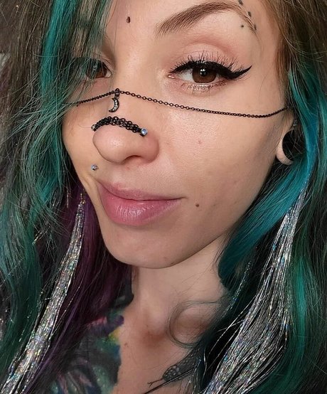 hollyborealis onlyfans free