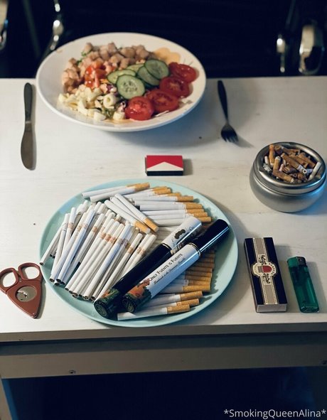 smokingqueenalina onlyfans leak porn